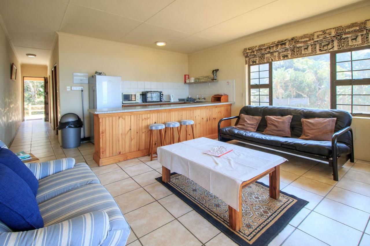 Neptunes Cove Kei Mouth Bagian luar foto