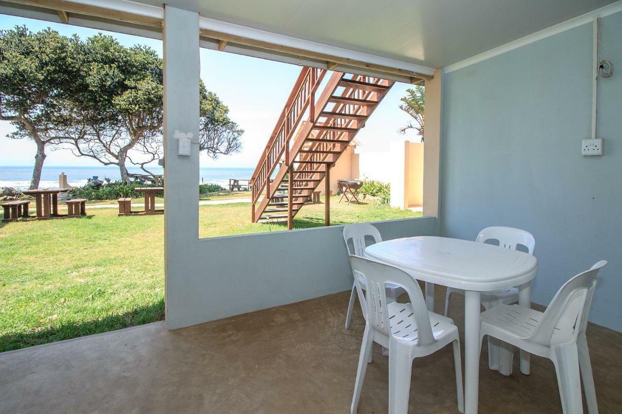Neptunes Cove Kei Mouth Bagian luar foto
