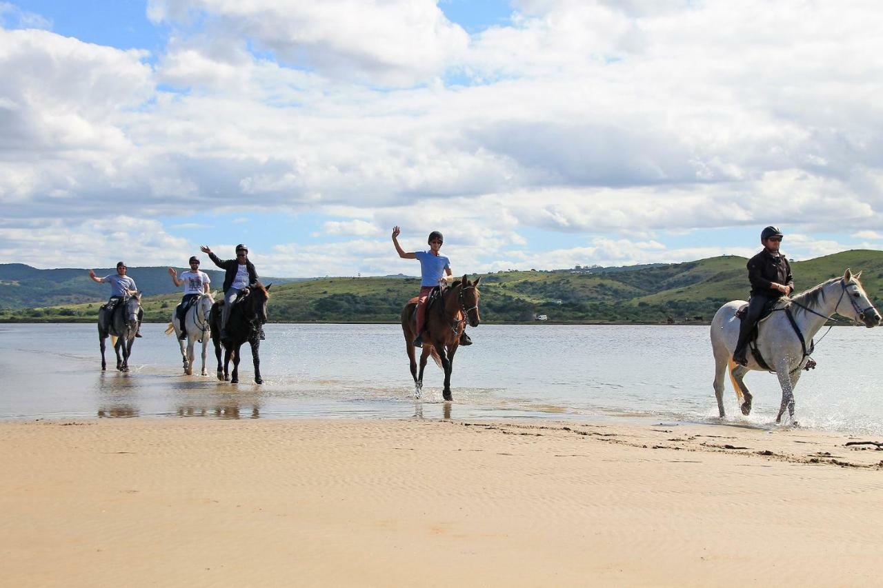 Neptunes Cove Kei Mouth Bagian luar foto