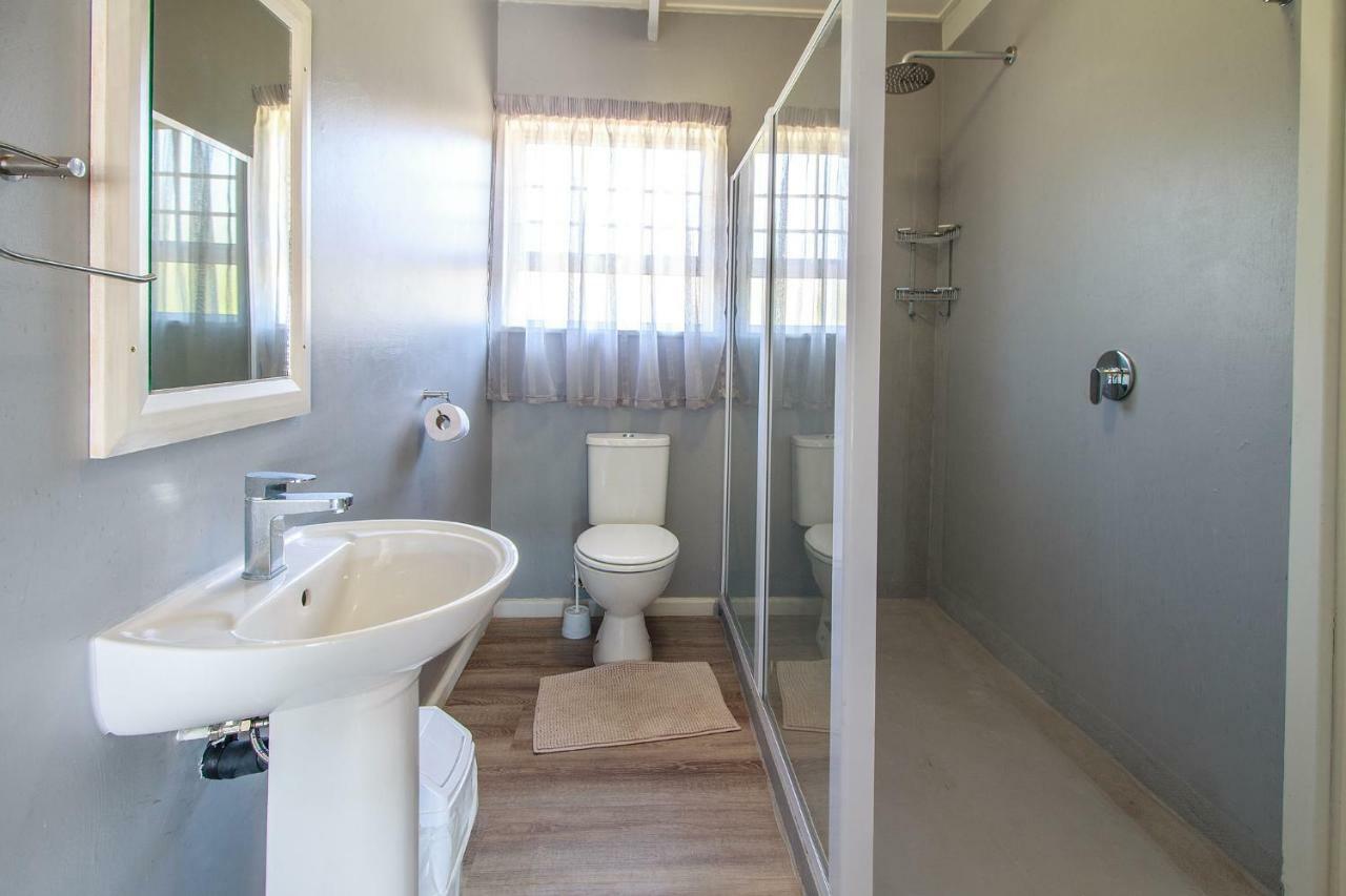 Neptunes Cove Kei Mouth Bagian luar foto